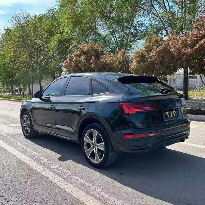 奥迪Q5 驾驶室
