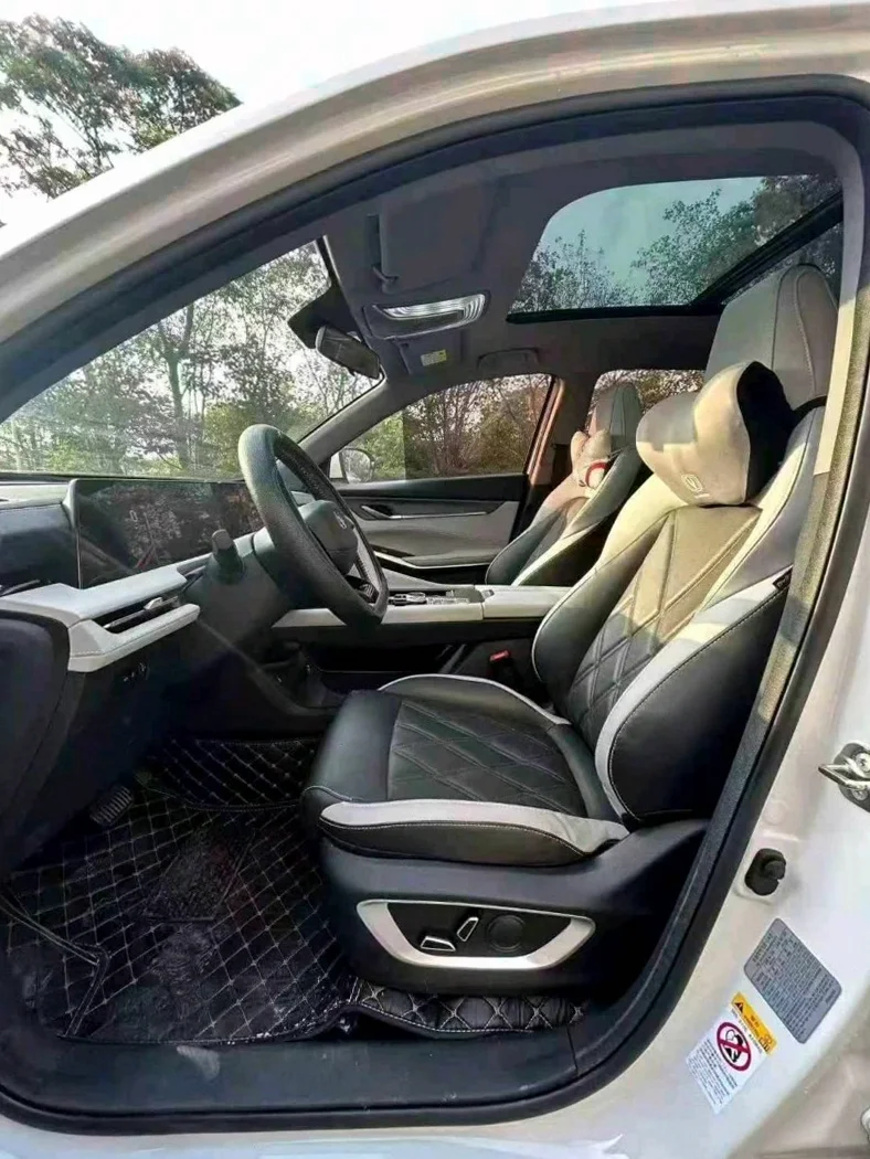 长安汽车CS75 后面外观二