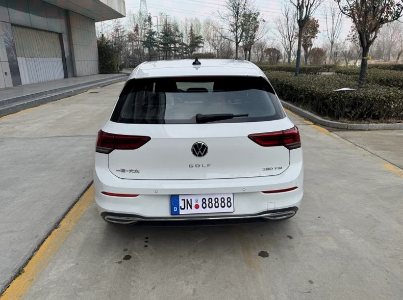 大众高尔夫 正面外观三