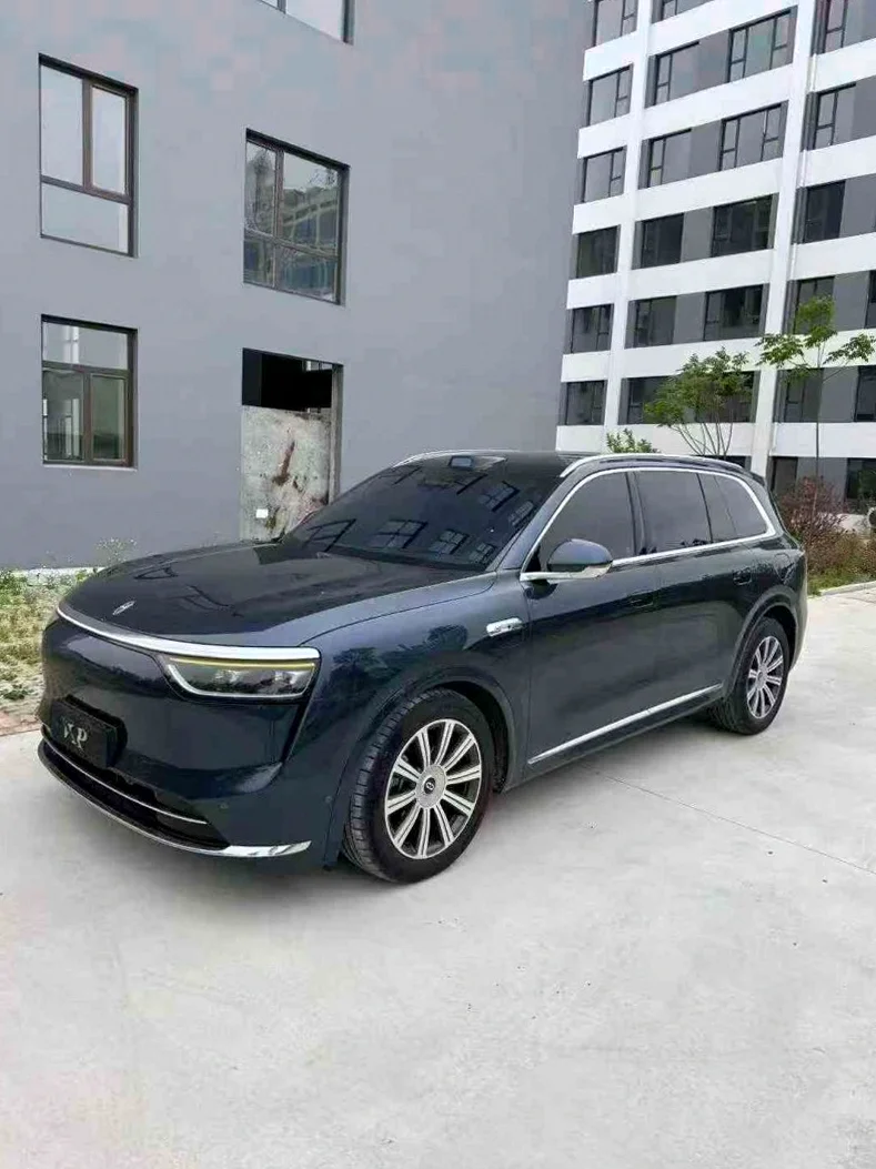 华为智选问界 正面外观三