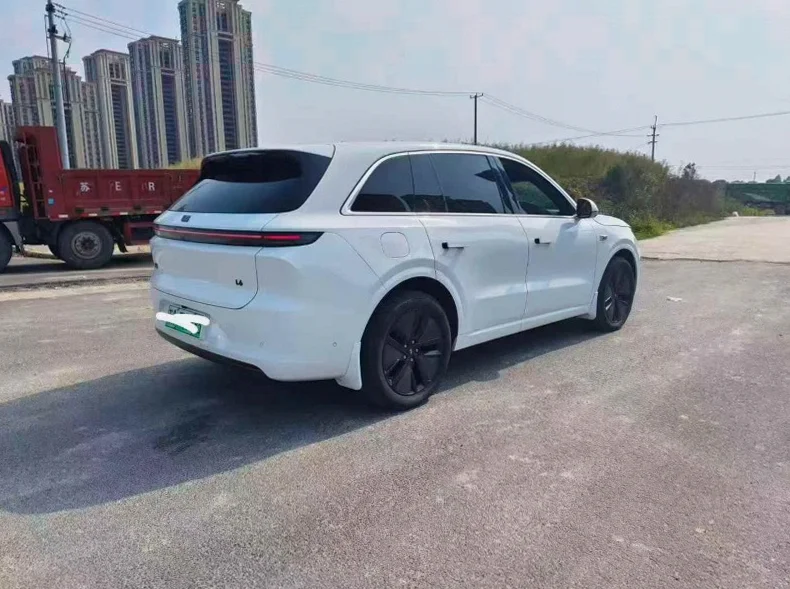 理想L6 驾驶室