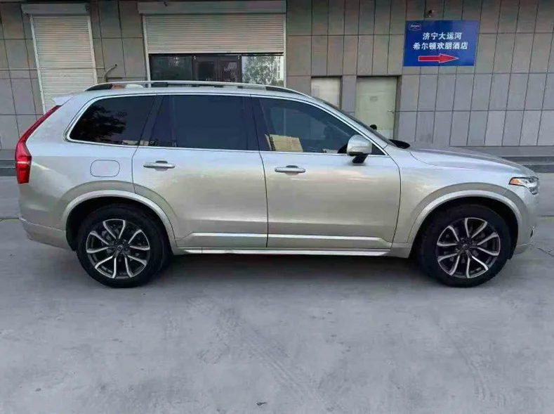 沃尔沃XC90 正面外观二