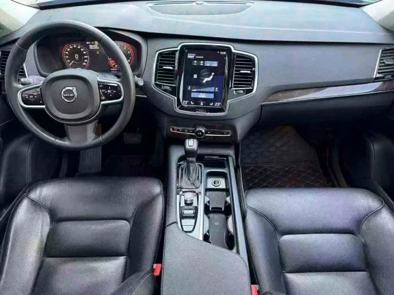 沃尔沃XC90 后面外观二