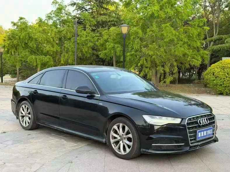 奥迪A6L 正面外观二