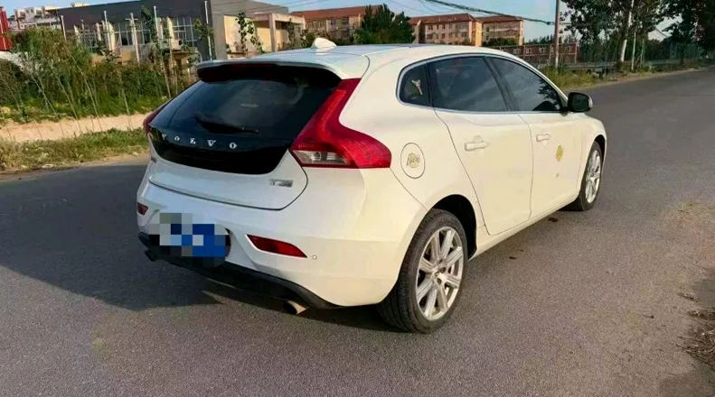 沃尔沃V40 后面外观二