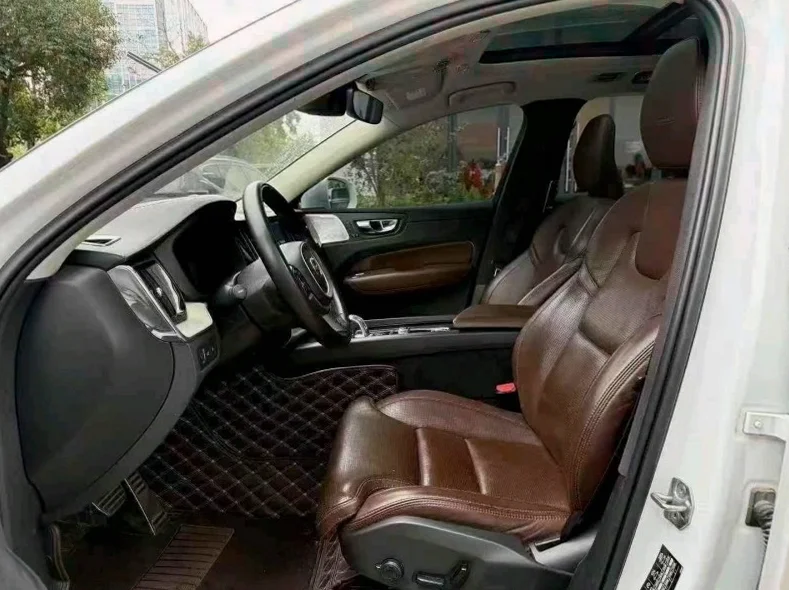 沃尔沃XC60 后面外观三