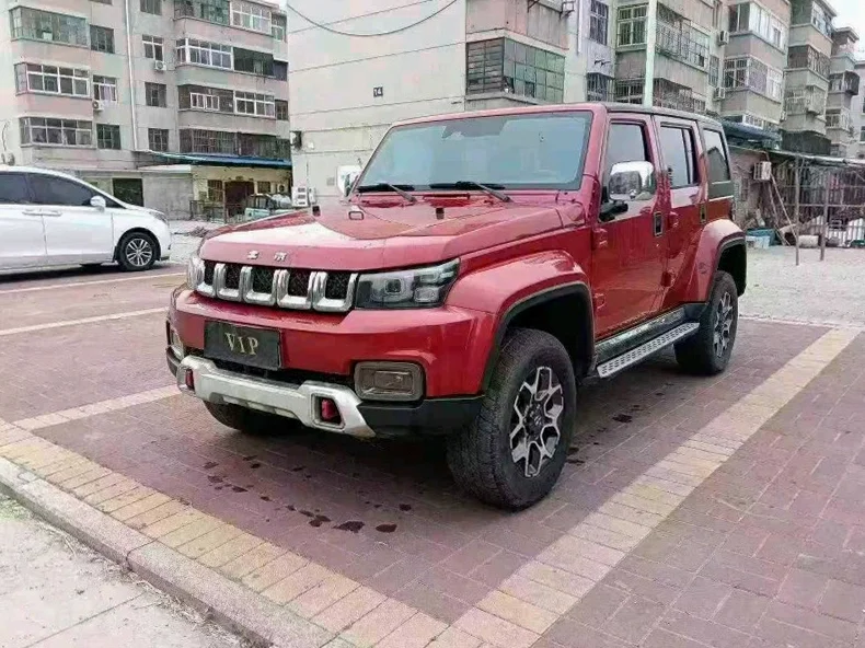 北京BJ40 正面外观三