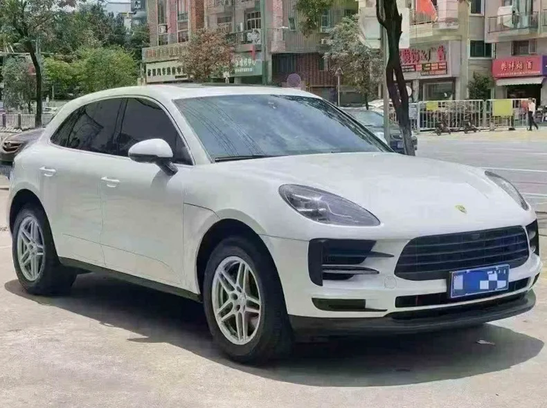 保时捷Macan 正面外观二