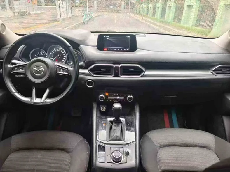 马自达CX-5 后面外观三