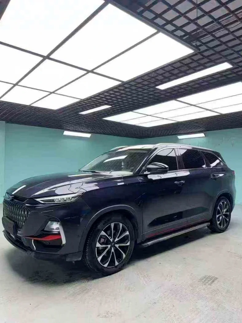 长安汽车欧尚 正面外观二