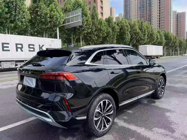 长城汽车魏牌 后面外观三