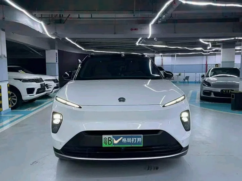 24年蔚来ES8 75kWh 行政版