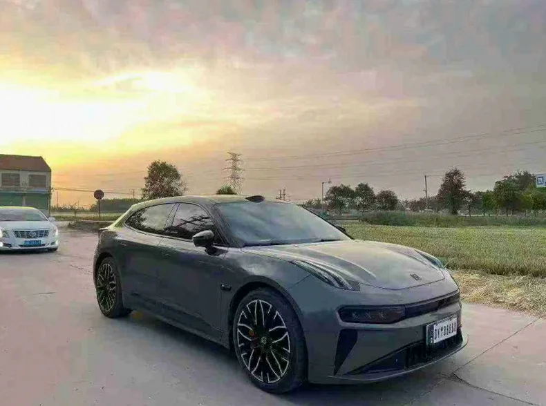 极氪汽车001 正面外观三