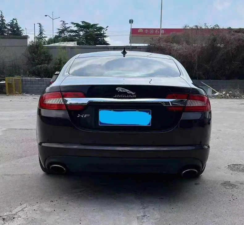 捷豹XF 后面外观三