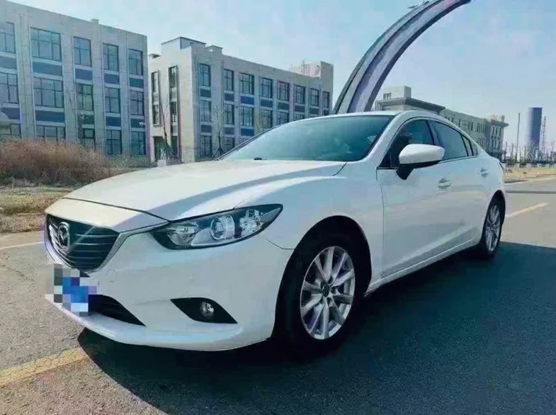 马自达阿特兹 正面外观三
