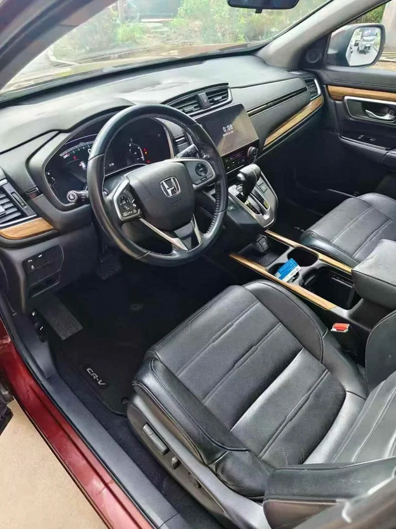 本田CRV 后面外观三