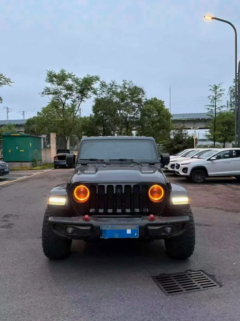 19年Jeep牧马人撒哈拉2.0T
