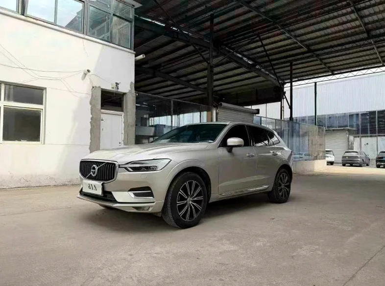 沃尔沃XC60 正面外观二