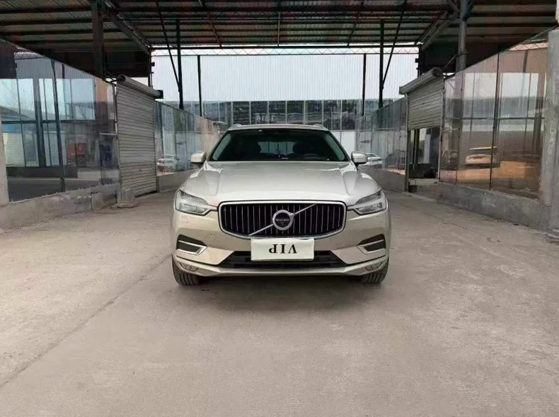 19年沃尔沃XC60 T5四驱智雅豪华版