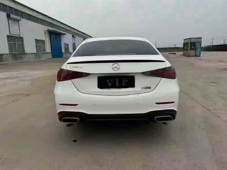 奔驰C 驾驶室