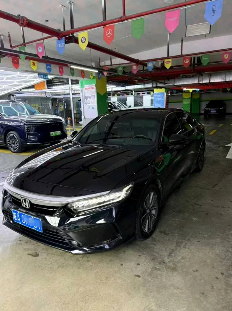 本田英诗派 后面外观三