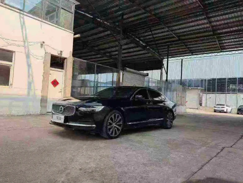 沃尔沃S90 正面外观二
