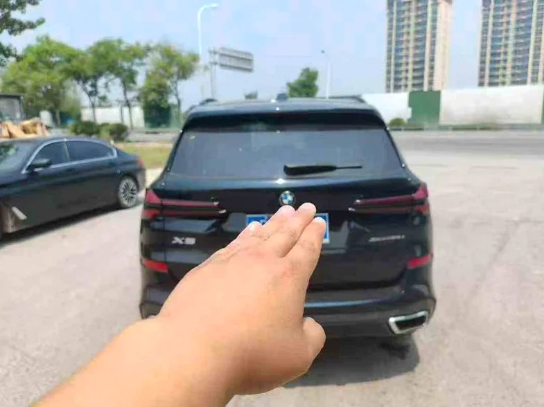 宝马X5 驾驶室