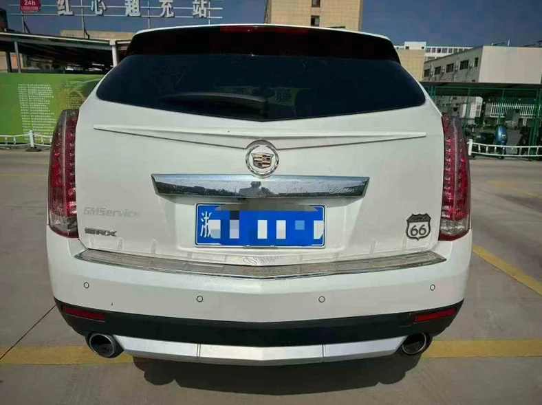 凯迪拉克SRX 驾驶室