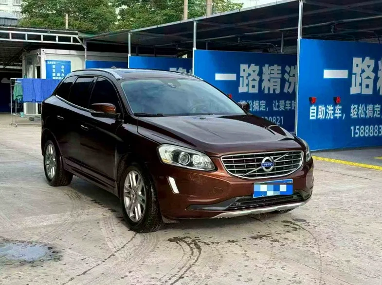 沃尔沃XC60 正面外观二