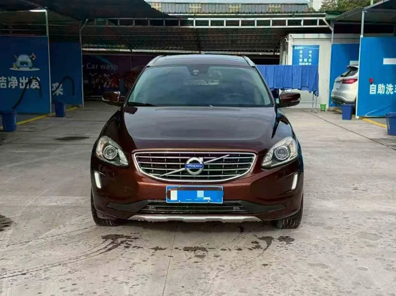 15年沃尔沃XC60 2.0T四驱