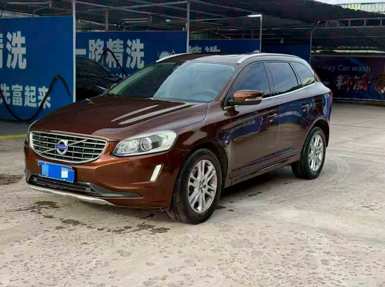 沃尔沃XC60 正面外观三