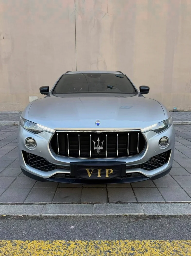 18年玛莎拉蒂Levante V6四驱标准型