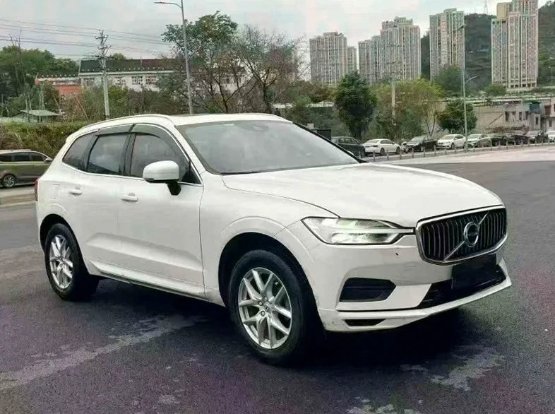 沃尔沃XC60 正面外观三