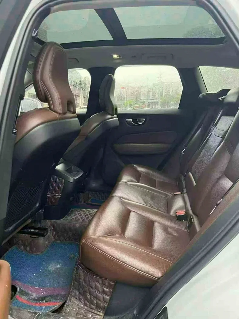 沃尔沃XC60 后面外观二