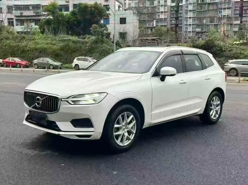 沃尔沃XC60 正面外观二