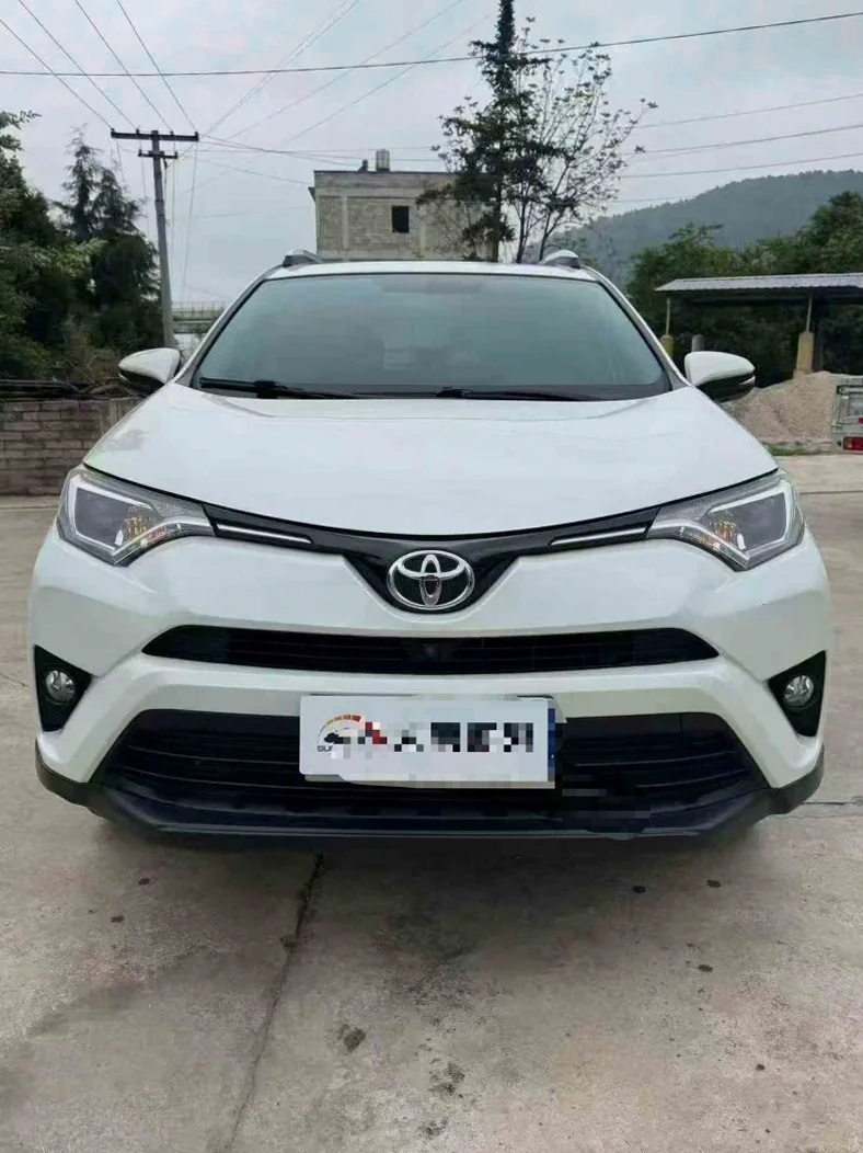 19年丰田RAV4荣放2.0带天窗