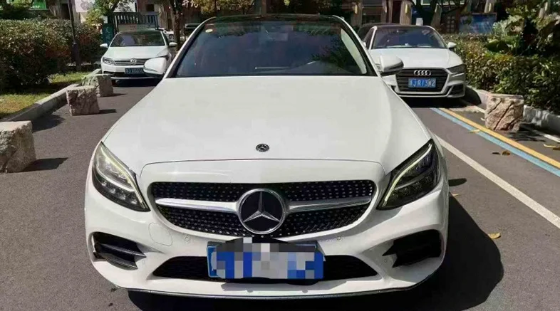 20年奔驰C260L 豪华运动版