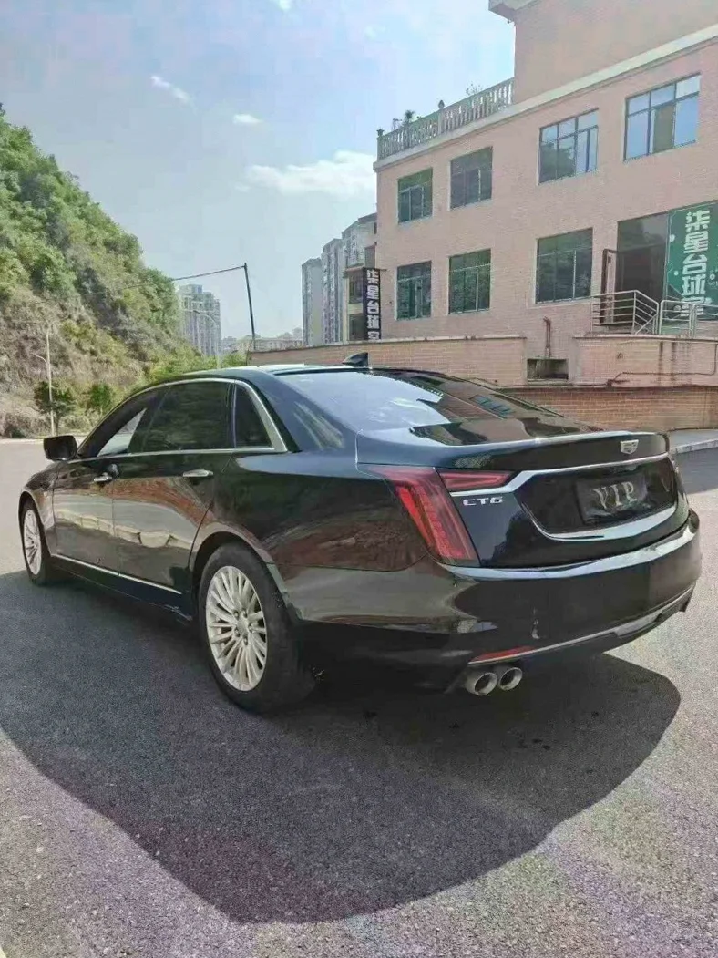 凯迪拉克CT6 后面外观三