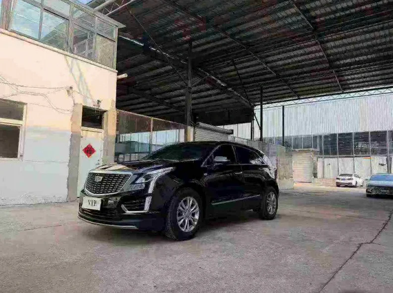 凯迪拉克XT5 正面外观二