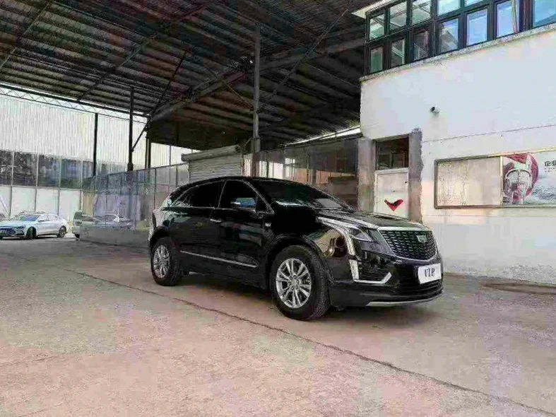 凯迪拉克XT5 正面外观三