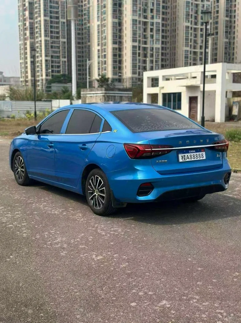 荣威i5 后面外观三