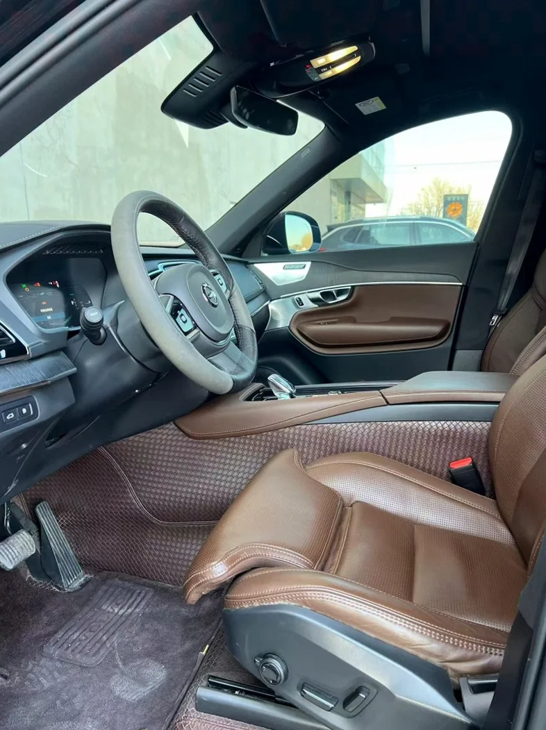 沃尔沃XC90 正面外观二