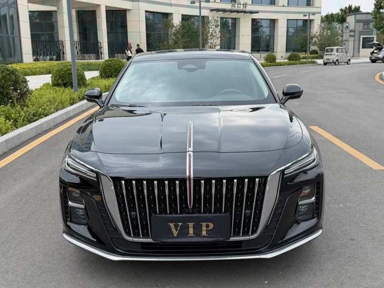 24年红旗H5 智联旗享版