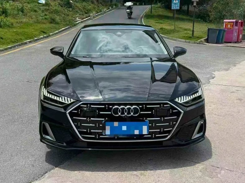 25年奥迪A7L 45TFSI豪华型