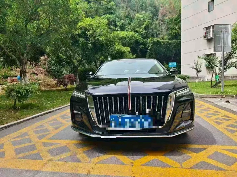 25年红旗H5 2.0T