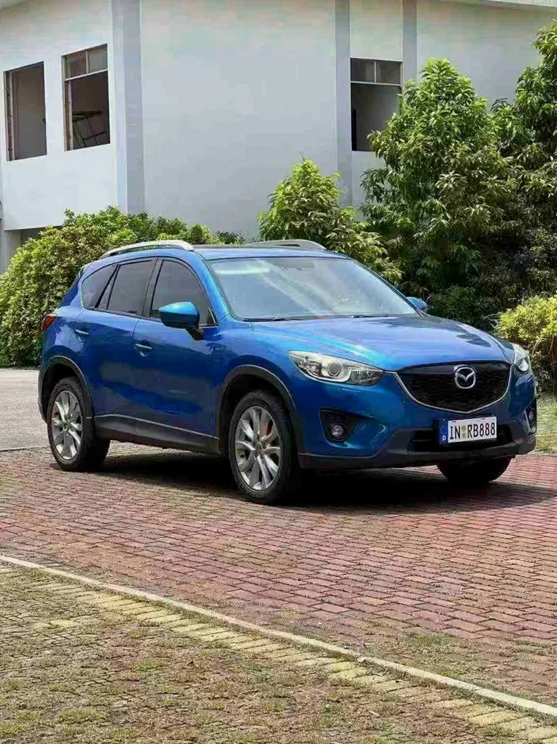 马自达CX-5 正面外观二