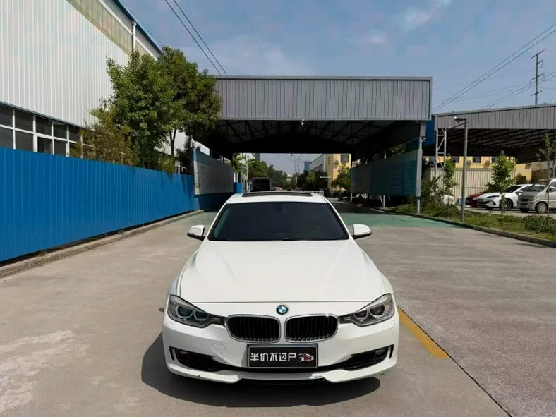 14年宝马320i 2.0T