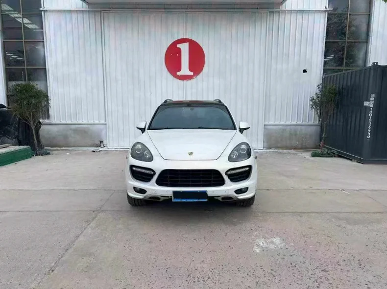14年保时捷卡宴Turbo S 4.8T