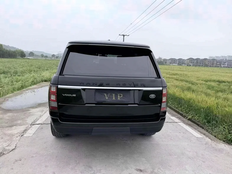路虎揽胜行政 驾驶室