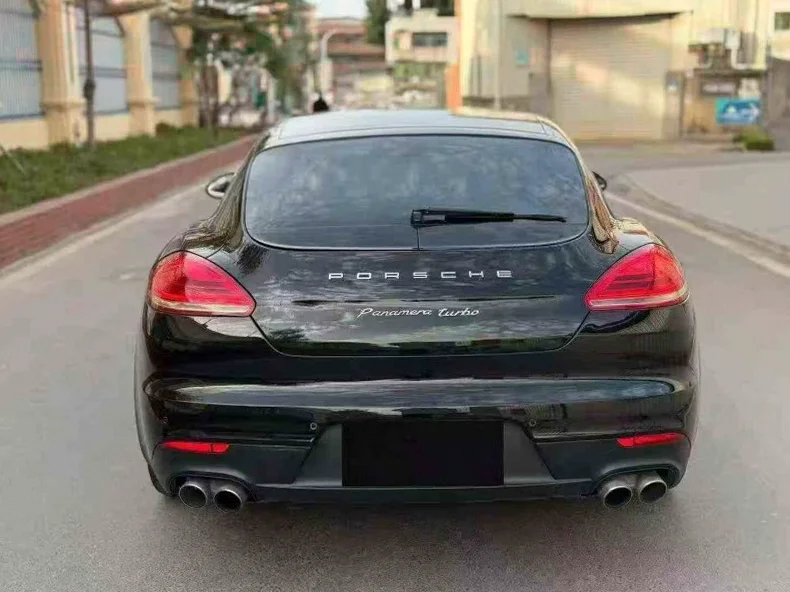 保时捷targa 内饰前排
